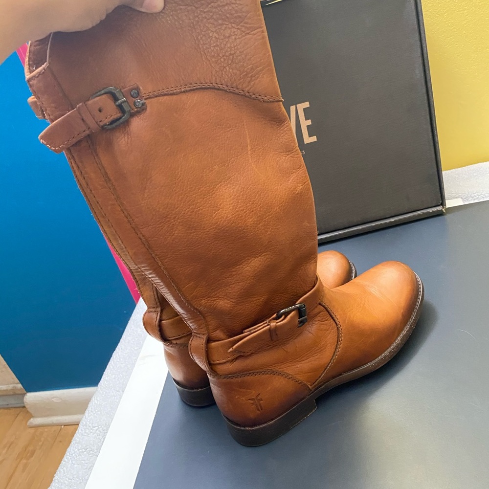 Boots Frye - Picture 2 of 8
